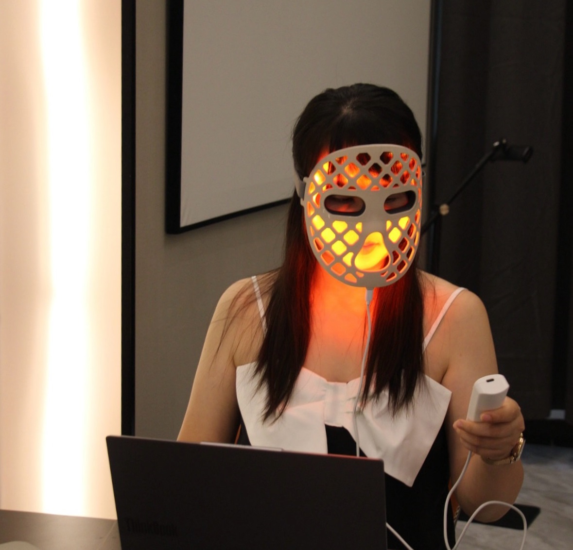 The Evolution Journey of Beauty Devices: From Skincare Apprentice to Anti-Aging Director