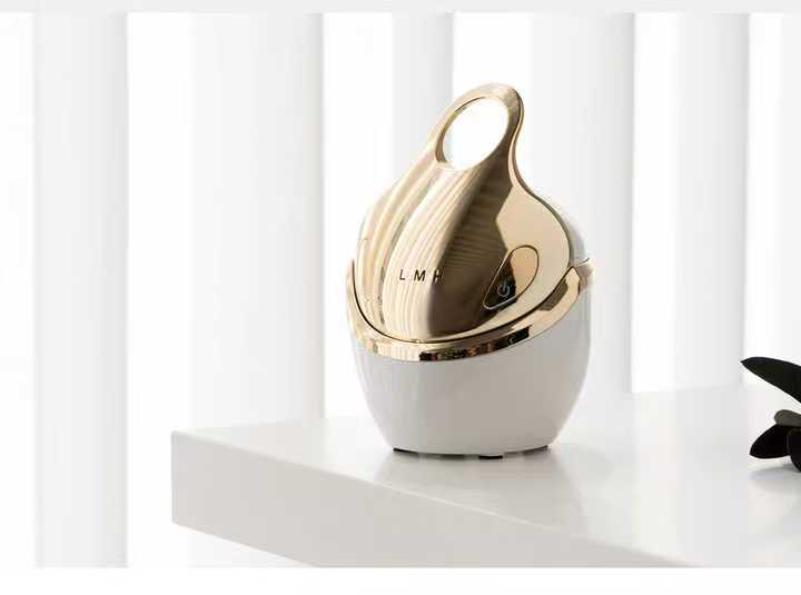 EMS Microcurrent: An Innovative Tech-Driven Solution for Facial Beauty