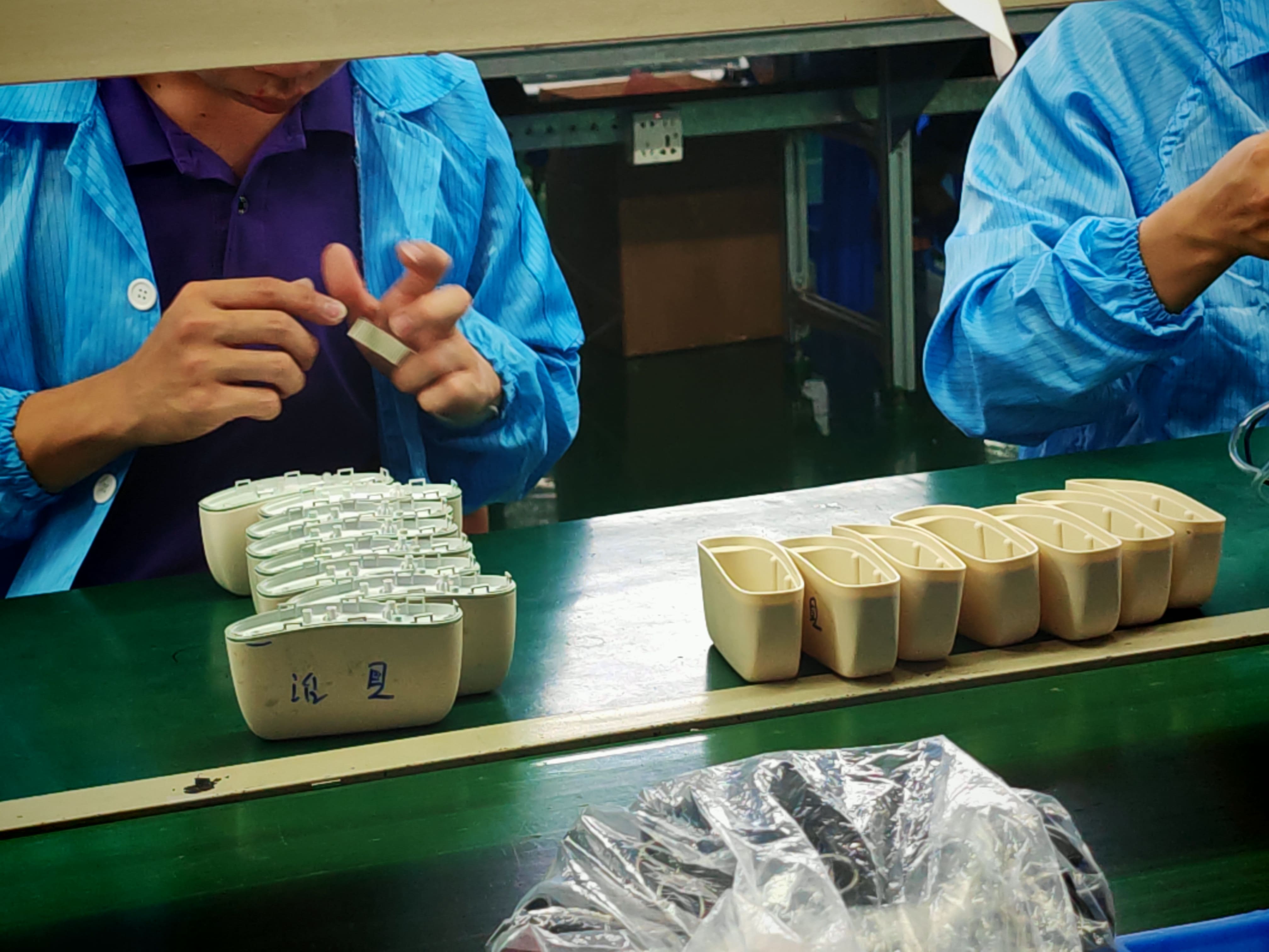 Why Should a Massage Gun Be as Light as Possible? — The Engineering Behind Our 235g Ultra-Light Desi